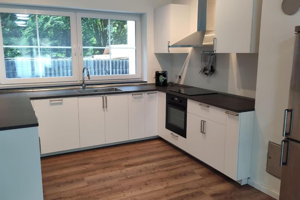 Neue 90 Qm 2-Zimmerwohnung Naehe Koeln 奥登塔尔 外观 照片